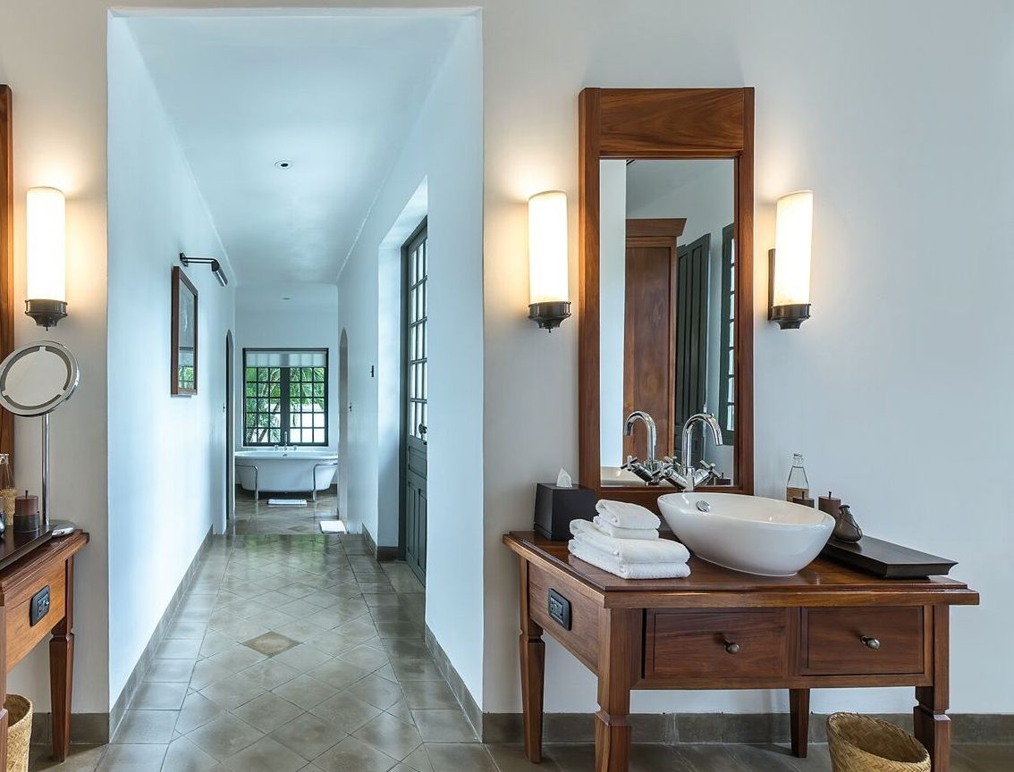 Travertine Bath, concept interior